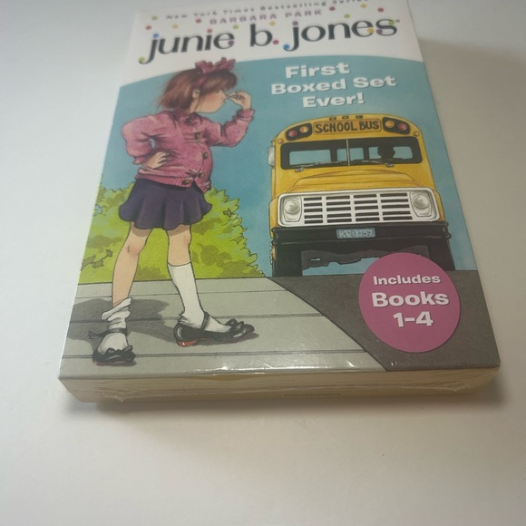 Junie B Jones first boxed set 1-4 - Picture 3 of 6